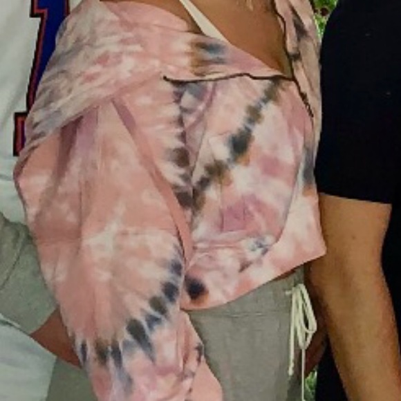 Young Fabulous & Broke Crop Hoodie Zip front Size M NWT - Picture 3 of 11